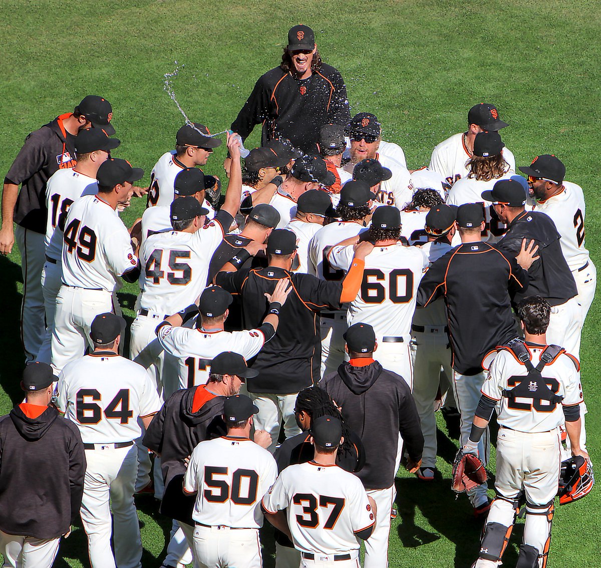 evie22eive's tweet photo. #2017Calendar -June
#SFGiants #WeAreSF https://t.co/0hqweW5piU