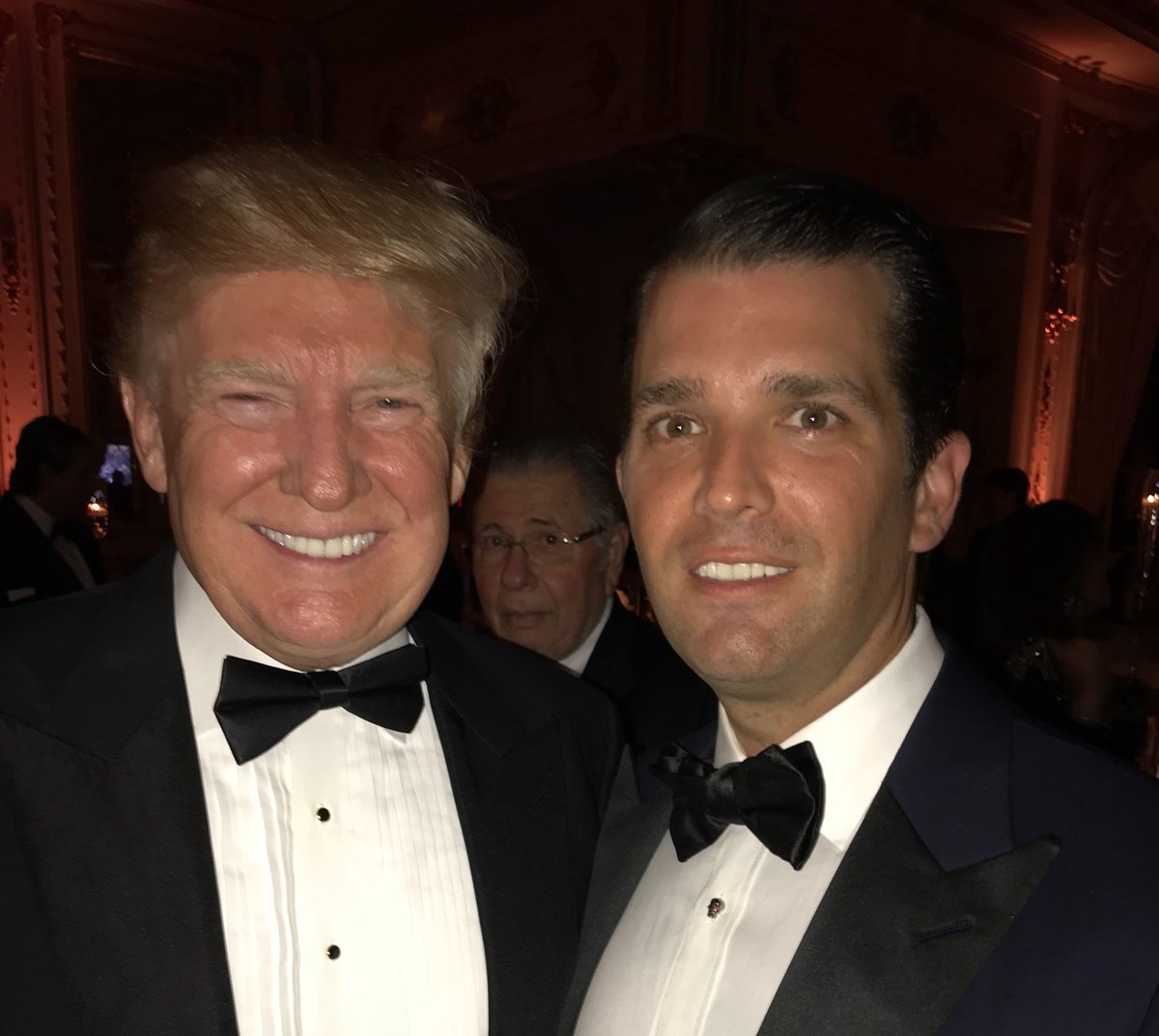 DonaldJTrumpJr's tweet image. Just hanging out with #POTUS on #NYE!!!
Wishing you all a healthy and prosperous #newyear #2018