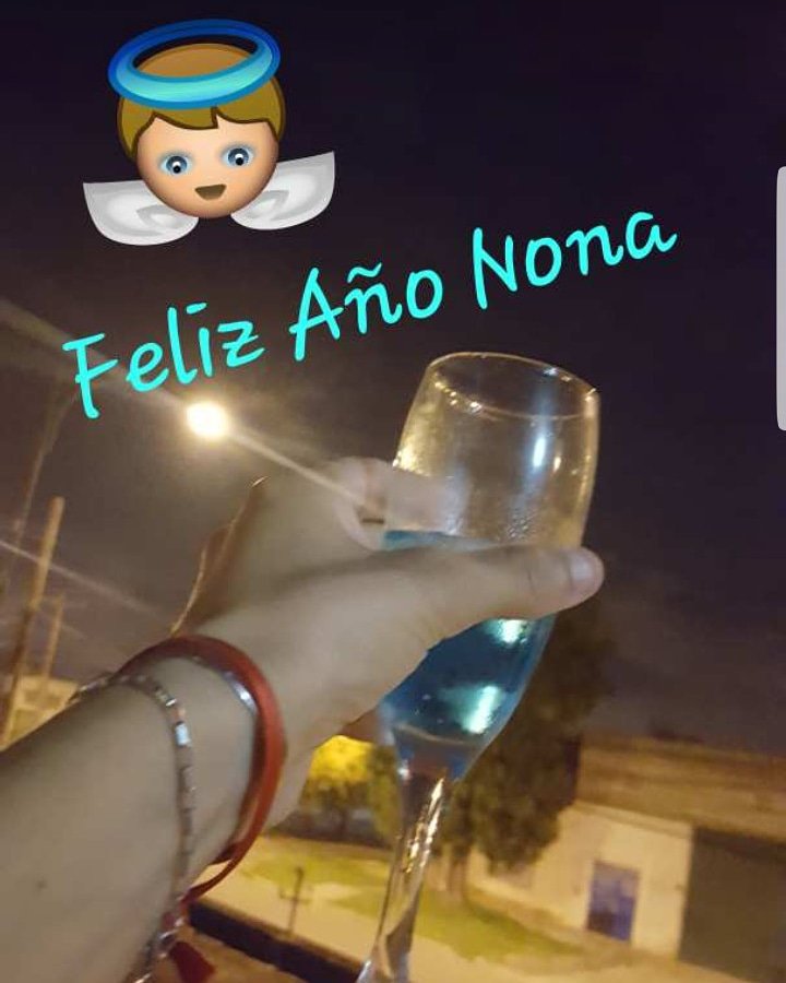 coroneel90's tweet photo. 2018🍻 https://t.co/DJv3wXfv5R