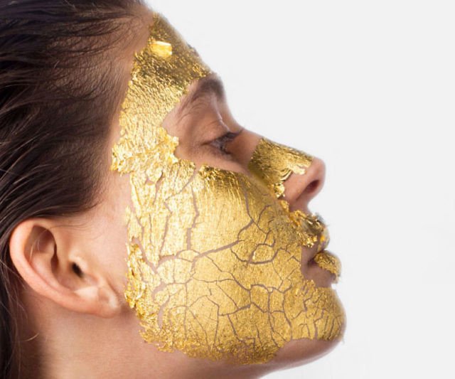 IncredThings's tweet image. Ancient Gold Facial : Majestic Pure 24K Gold Facial Mask incrediblethings.com/?p=102753