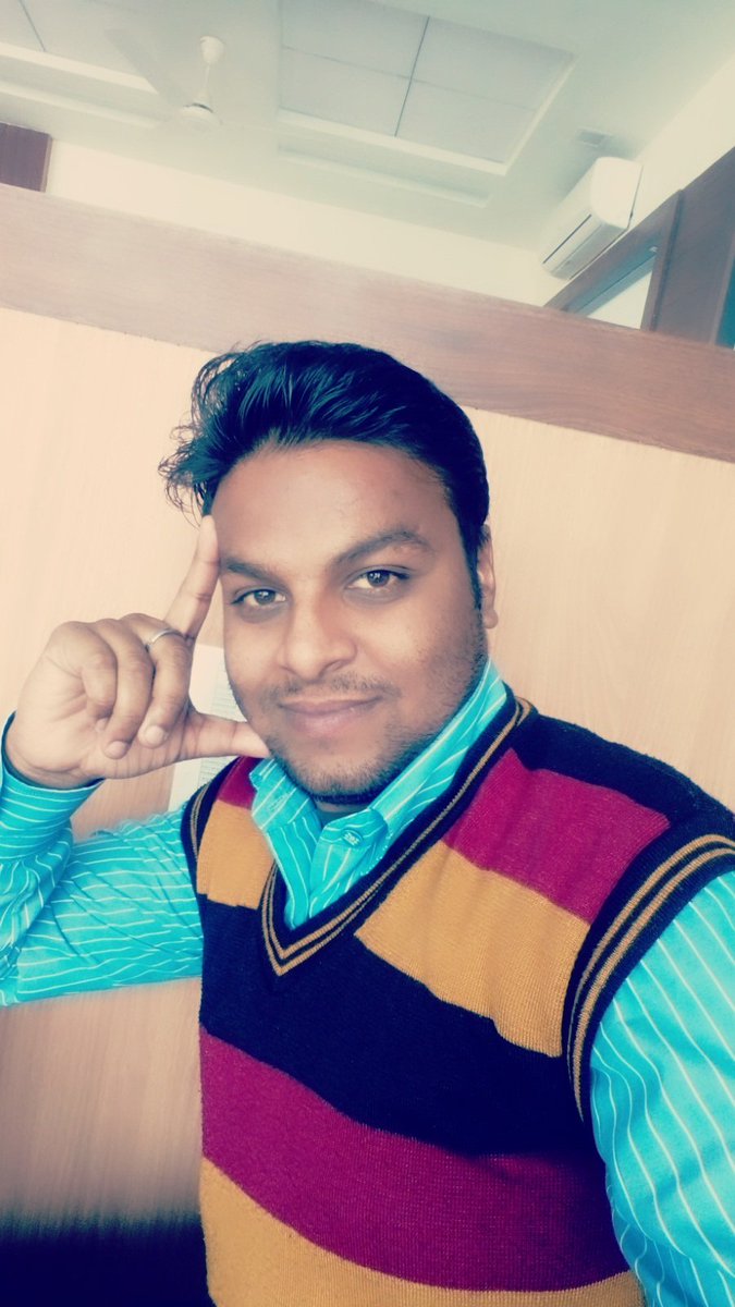 Pawan3sen's tweet photo. Wish ua very #HappyNewYear2018 https://t.co/Lz7a04AYSk