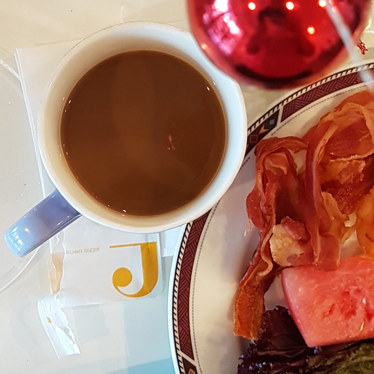 ajmtong's tweet photo. Hello, @hoteljenmanila !
Our family, once again, had a wonderful time at the turn of the year!
Your kid-friendly atmosphere is one that we love best; and, oh! As well as the peaceful breakfast we had the morning after a booming 2018! 

More power, #hoteljenmanila! https://t.co/noFndqIF9O