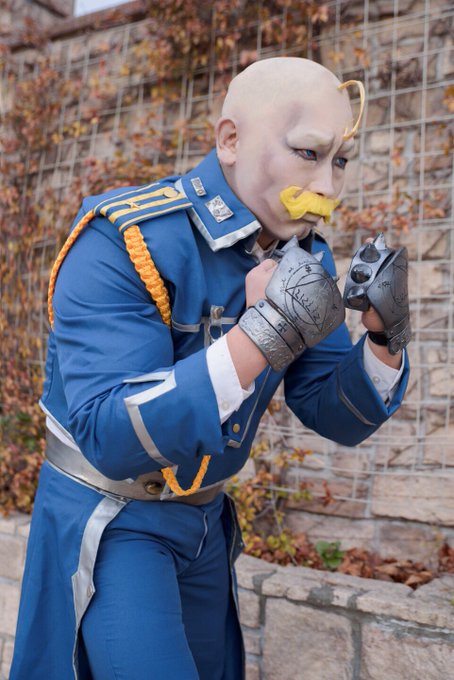 Twoucan アレックス ルイ アームストロング の注目ツイート コスプレ Twoucan アレックス ルイ アームストロング の注目ツイート コスプレ
