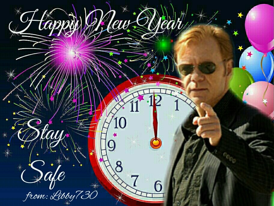libbymcgrath730's tweet photo. It's midnight here on the East Coast USA. To all @davidcaruso1 fans a happy and prosperous New Year! May your lives be filled with joy, peace &amp; love. 😊🕛🎊🎉🎇🎆 https://t.co/oXWFTyi94f