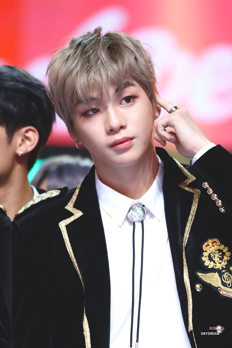 DAYDREAM_961210's tweet photo. 2018년에 봐도 다니엘 최고된다 😭 
#강다니엘 https://t.co/m337m1wyXu