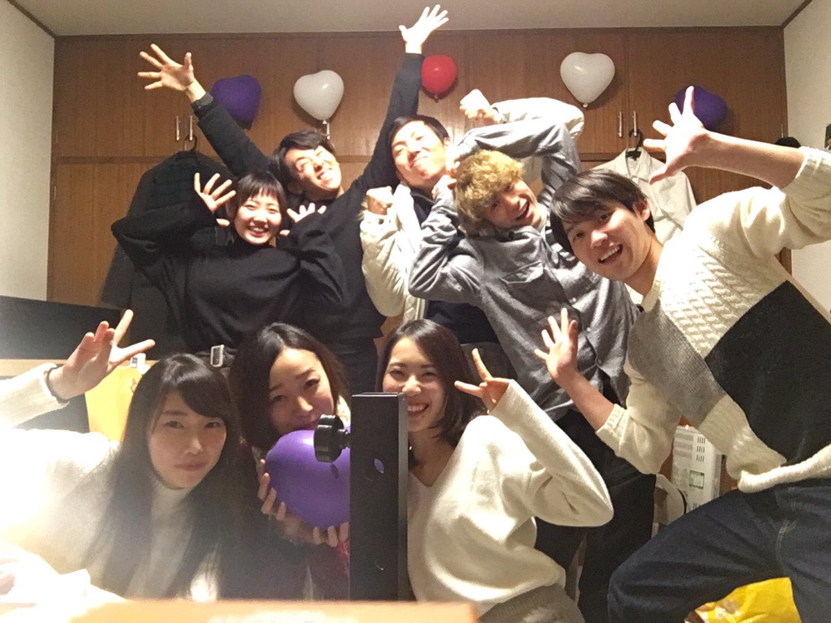 6262Kina's tweet photo. 新年明けまして
今年もよろしくお願いします^ - ^
20日ファミリーやな

るな、まりあ
おらんから2枚目はクリスマスで https://t.co/GuaUi0lNPE