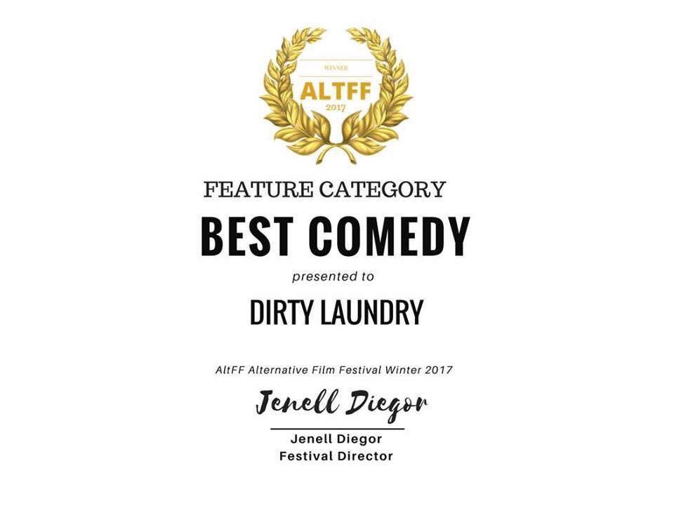 storiemaker's tweet photo. Vuil Wasgoed stap weg as wenners vir Beste Komedie asook Beste Skrywer by die 2017 @AltFilmFest Baie geluk!!! @bennieboekfilm @BouwerBosch @filmfactorysa @kykNETtv 
#DankieDatJyHierWas https://t.co/yTwt9i5PPE