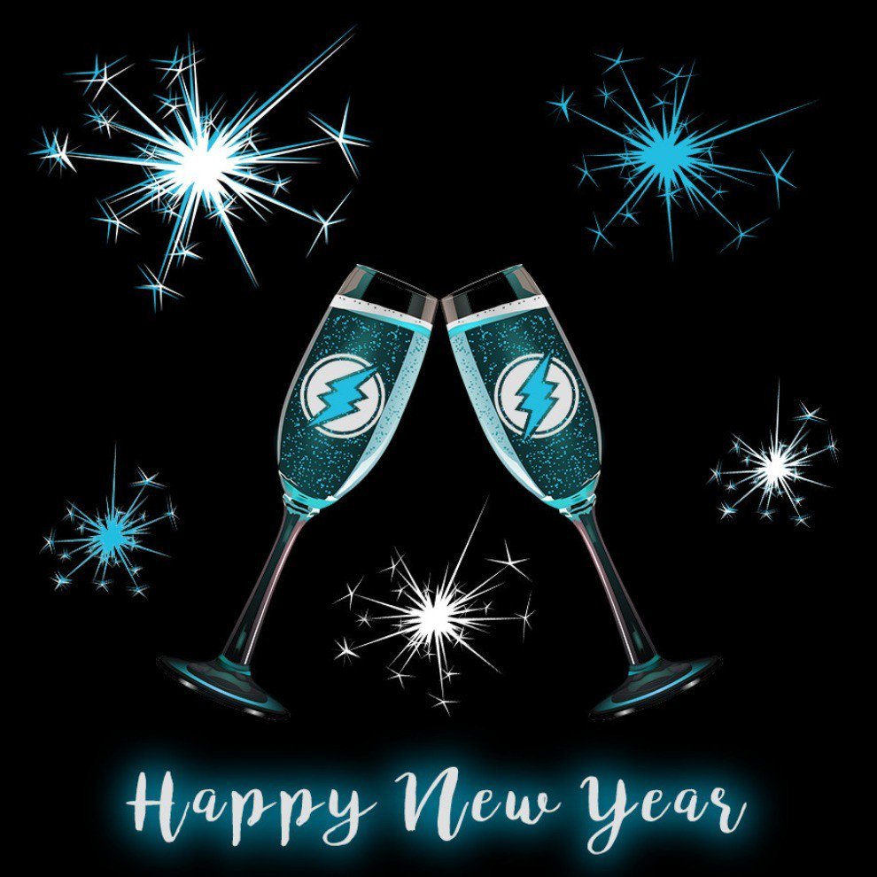 🥂Happy New Year everyone! What are you looking forward to in 2018? 🎉🎆