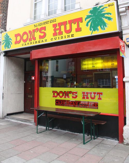 SouthLondonClub's tweet photo. RT @DonsHut840 - Caribbean Takeaway In #Tooting 🌴
10% off takeaway &amp;15% off catering services 
https://t.co/1AHZeg0KtW
#SW17 https://t.co/jfY75AcWDc