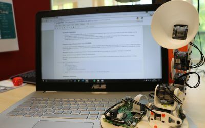 PoppyEducation's tweet photo. Vous voulez apprendre à programmer en Python ?! Découvrez des tutoriels créés par de super enseignants #SuperExtraCool https://t.co/T0tpnQ9cGv #Robot #Poppy #ErgoJr #Programmation #Poppy_Project #Python #initiation #Découverte #bras #robotique #ICN https://t.co/CFNZo5hzRQ