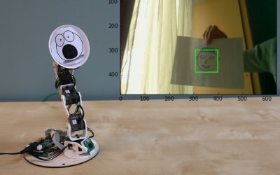 PoppyEducation's tweet photo. Vous voulez apprendre à programmer en Python ?! Découvrez des tutoriels créés par de super enseignants #SuperExtraCool https://t.co/T0tpnQ9cGv #Robot #Poppy #ErgoJr #Programmation #Poppy_Project #Python #initiation #Découverte #bras #robotique #ICN https://t.co/CFNZo5hzRQ