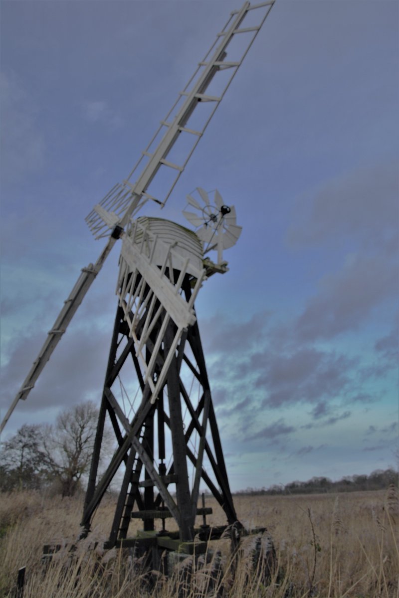 BoundaryStables's tweet photo. Nice walk at How Hill, Ludham #Norfolk#@OnNorfolksCoast https://t.co/vBqe6BuKHJ