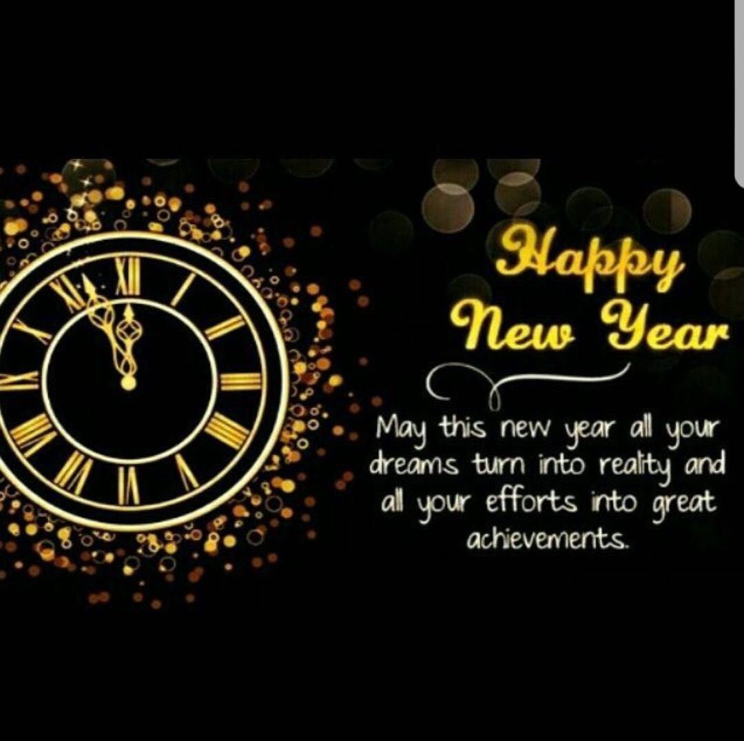 SmileCurlyUK's tweet photo. Wishing each and everyone of you a beautiful curly 2018 from all @smilecurly 
Looking forward in sharing new memories with you in 2018!
#newyear #changestartsnow #curlyhair #curly #detanglingbox #bedtimeroutine #haireducation https://t.co/KlH0bK7CiW