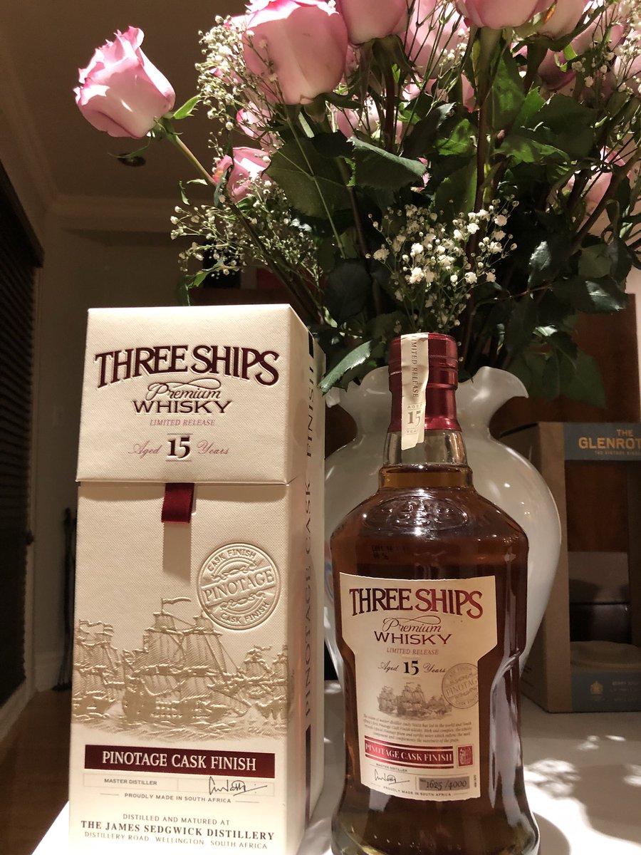 TheWhiskyOnion's tweet photo. #2018FirstDram The first dram of 2018 had to be @ThreeShipsSA 15 Year Old Pinotage Cask Finish! Thank you Andy! @TheWhiskyMaker https://t.co/hBW6KUwmL4