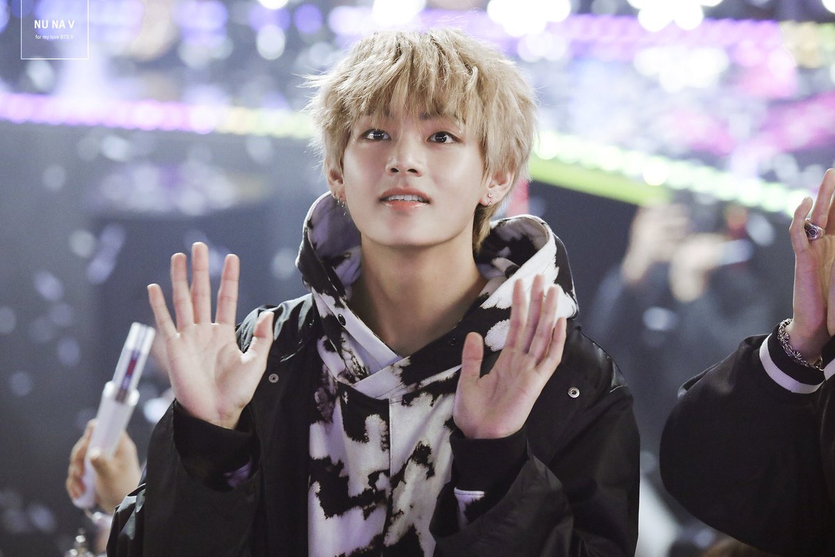 taehyungpic's tweet photo. 🐯💜 https://t.co/GKvrjYmxfr
