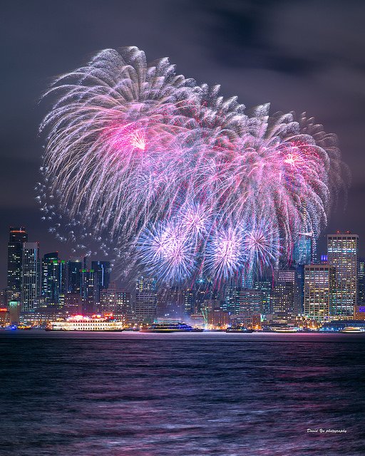 Happy 2018 from #SanFrancisco! May your travel plans take you to #SF: wheretraveler.com/san-francisco