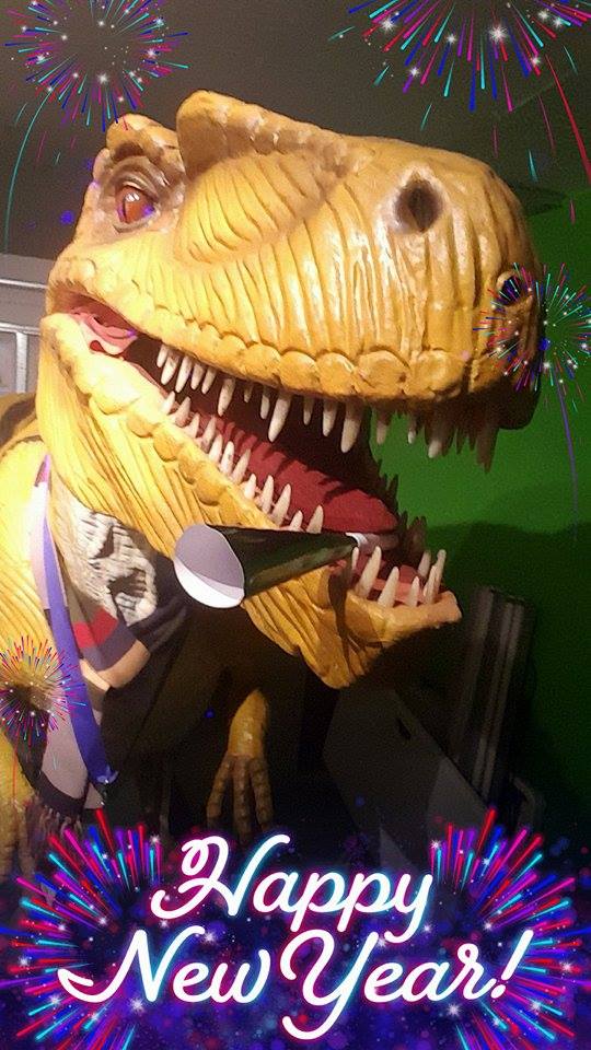 RaptorActor's tweet photo. HAPPY NEW YEAR!!
2018 is going to be Amazing! 
#PartyLikeIts2018 https://t.co/S6IQUg8N2h