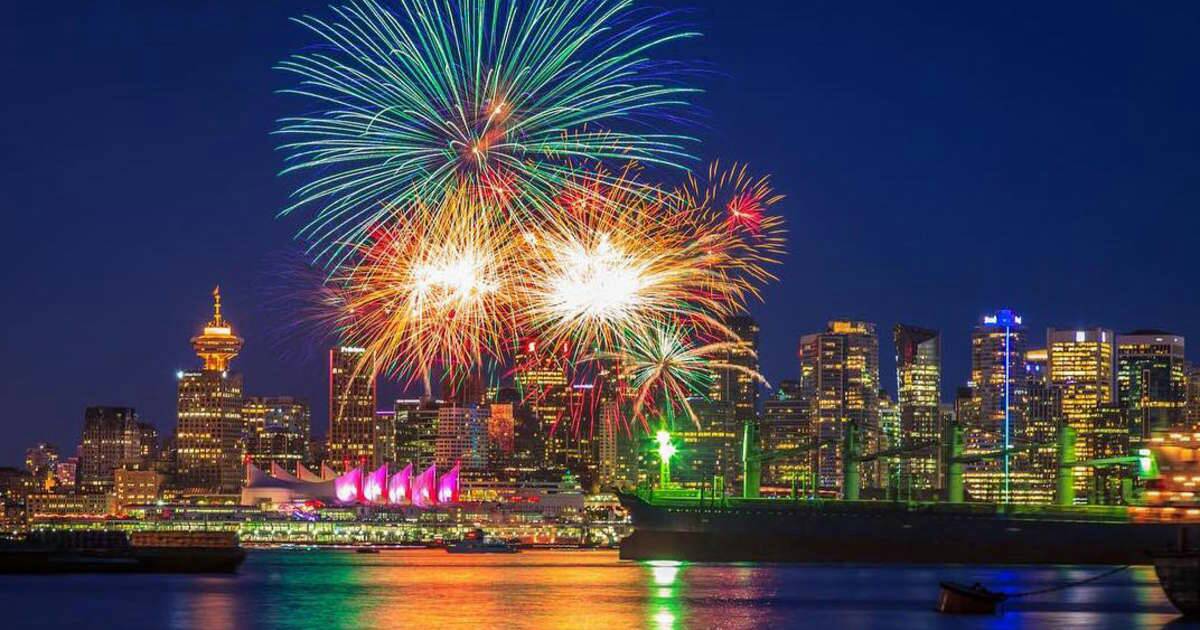 BCLesClefsdOr's tweet photo. From all the Concierges of BC Les Clefs d'Or
We wish you a brilliant New Year.
May you he blessed with Health, Happiness and Love.
Happy New Year!
#InServicethroughFriendship
#YourKeyToEverthing https://t.co/dINAcHPkEa