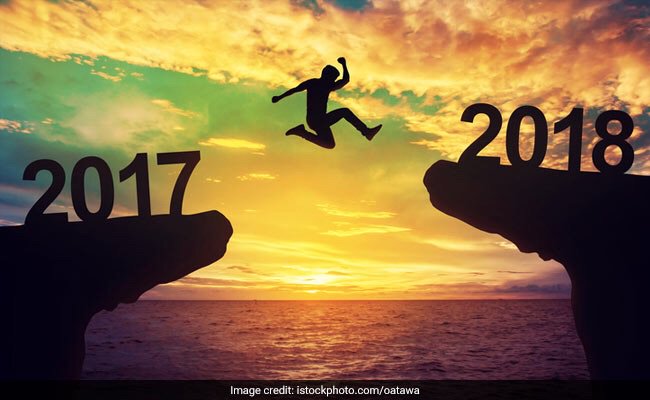 Don’t end 2017 with worry &amp; stress.YOU SURVIVED 2017 (Be #Thankful). It’s time to #CELEBRATE! Get ready for an AMAZING 2018. More #Love #Peace #Joy #Wisdom #Productivity #Happiness 
(#Grateful #Blessed - No Matter What) 🙏🏽🙌🏽🤷🏽‍♀️ ☺️HAPPY NEW YEAR!!! #D3EG