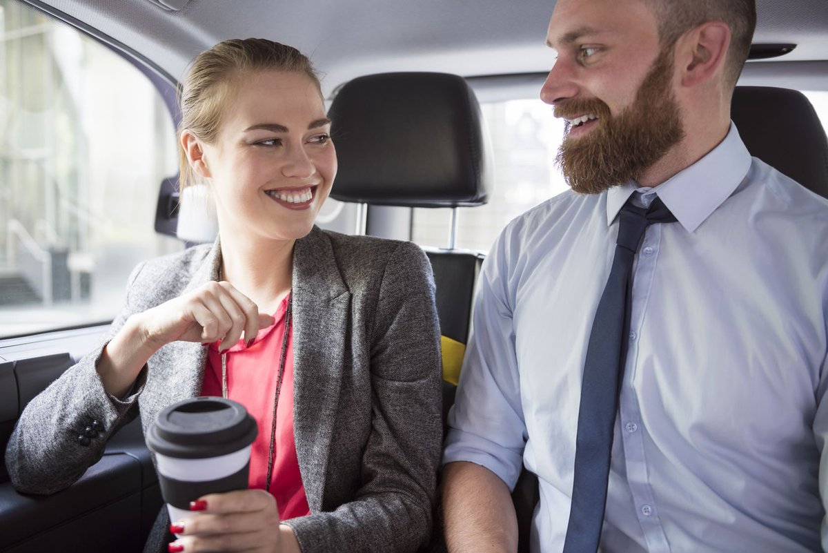 boosterservice's tweet photo. En 2018 soyez créatif et Inscrivez vous sur notre site https://t.co/tQ8JhtmIhe pour recevoir des clients potentiels. Nouveau concept 1 seul VTC par département donc soyez rapide en plus le premier mois est gratuit et sans engagement. #vtc #boosterservice #chauffeur https://t.co/hpmVzHJMdN