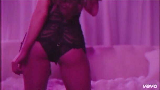JewelAHarring's tweet photo. • Jewel Arizona Harrington.
• 22.
• Heteroseksüel.
• Submissive. https://t.co/QPT5LprTgG