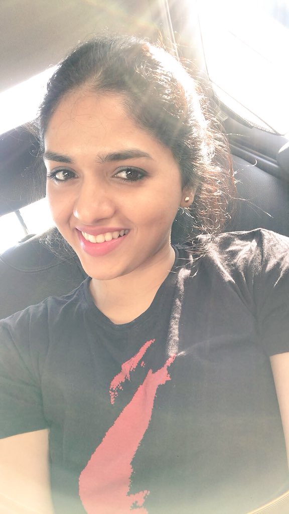 TheSunainaa tweet picture
