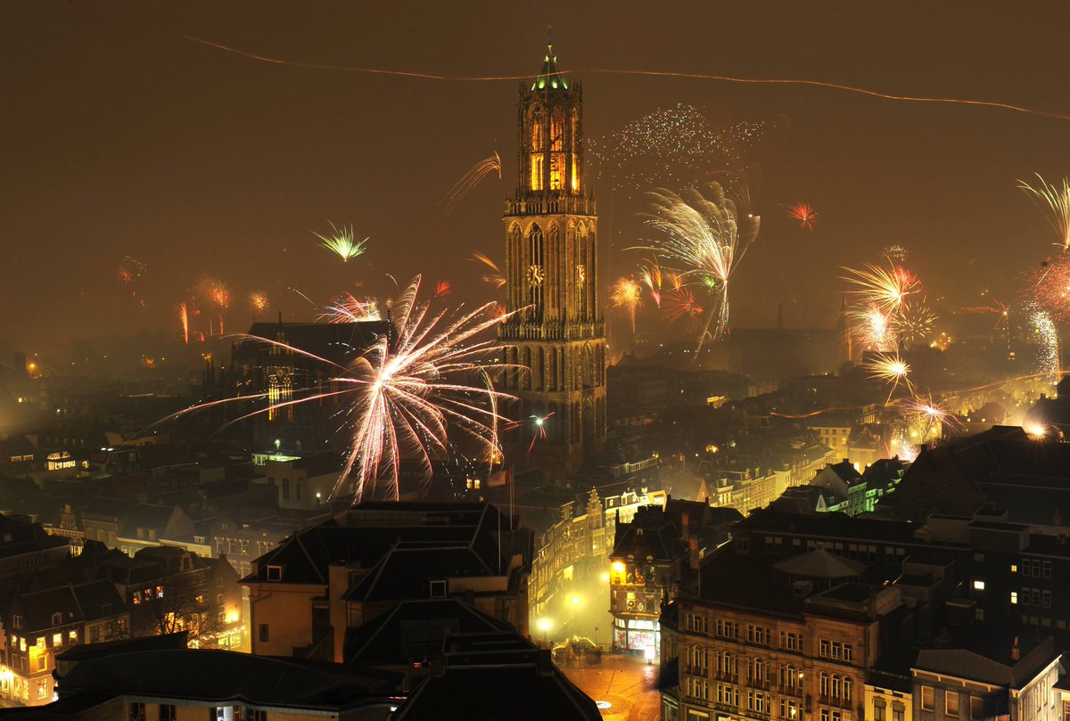 Happy New Year! Hopefully there'll be lots of fun activities in #Utrecht again in 2018! Kind regards, <a href="/EventsInUtrecht/">Events in Utrecht</a>
