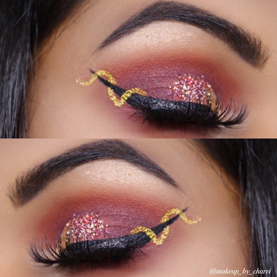 charvi__patil's tweet photo. @ABHcosmetics @norvina1 Pomade in 'Dark Brown' 
@MorpheBrushes x @Jaclynhill palette 
@ICONICLDN Liquid illuminator 'Original'
@dazzlize All that glitters palette 
#morphe #morphebae #AnastasiaBeverlyHills #ABHBrows #abh #iconicbabe #iconiclondon #jaclynhill #Undiscovered_MUAs https://t.co/ZclyZVLKRQ