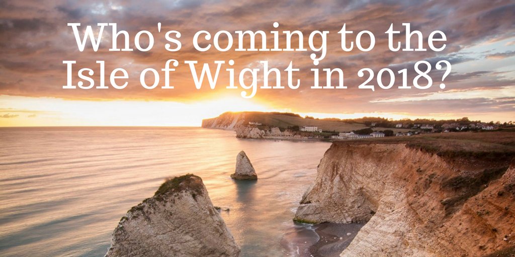 😊 #HappyNewYear everyone! 😊We're celebrating 175 years of family adventures and we've got lots of exciting things for you to do in 2018. RT if you're joining us :) #IsleofWight #PureIslandHappiness #BearHunt