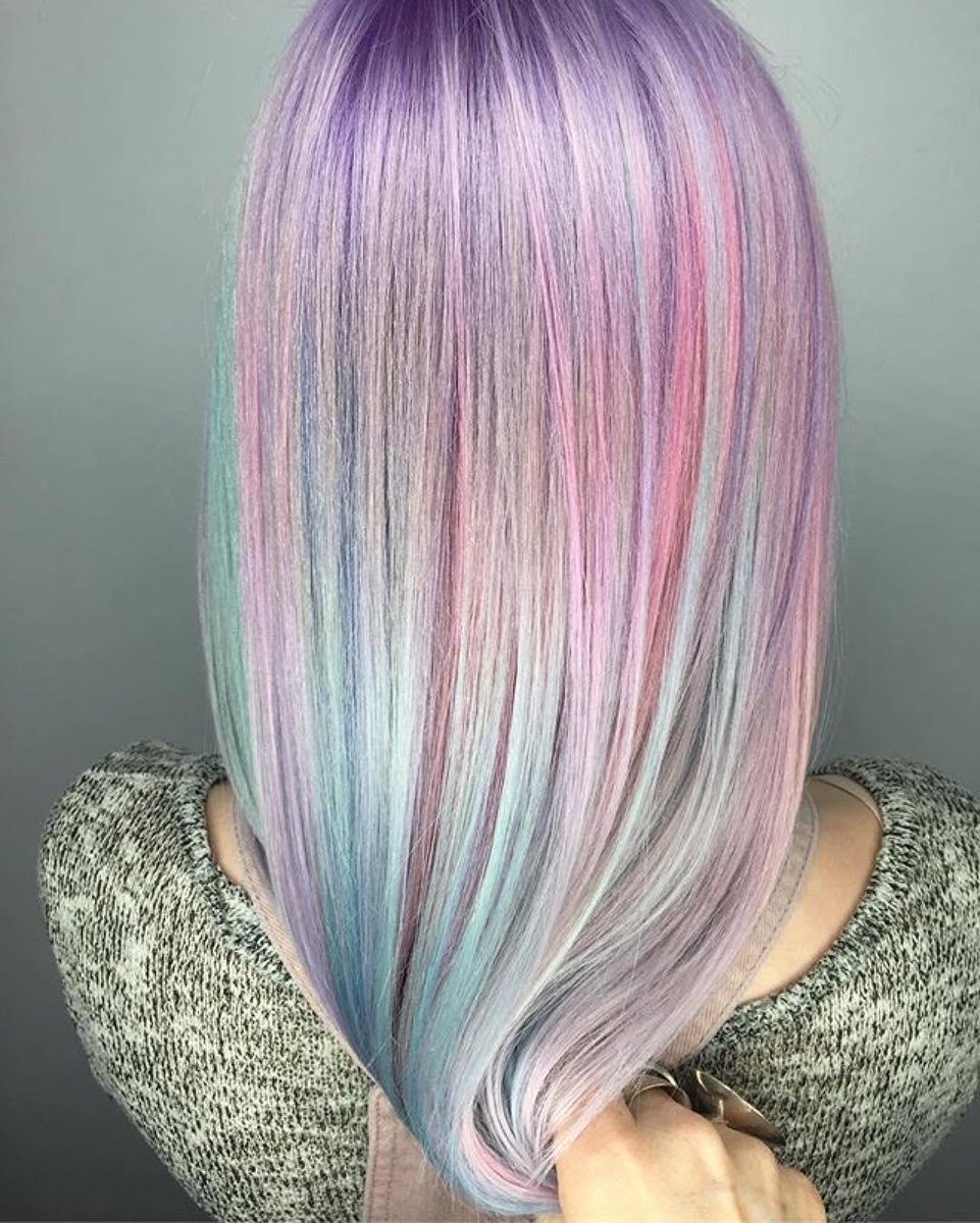 #Mermaid vibes 😍 Protect your coloured hair with @redkenuk Color Extend Magnetic Mask and slay all day long 💁‍♀️ goo.gl/rF2xu5 #hair #hairdye #mermaidhair