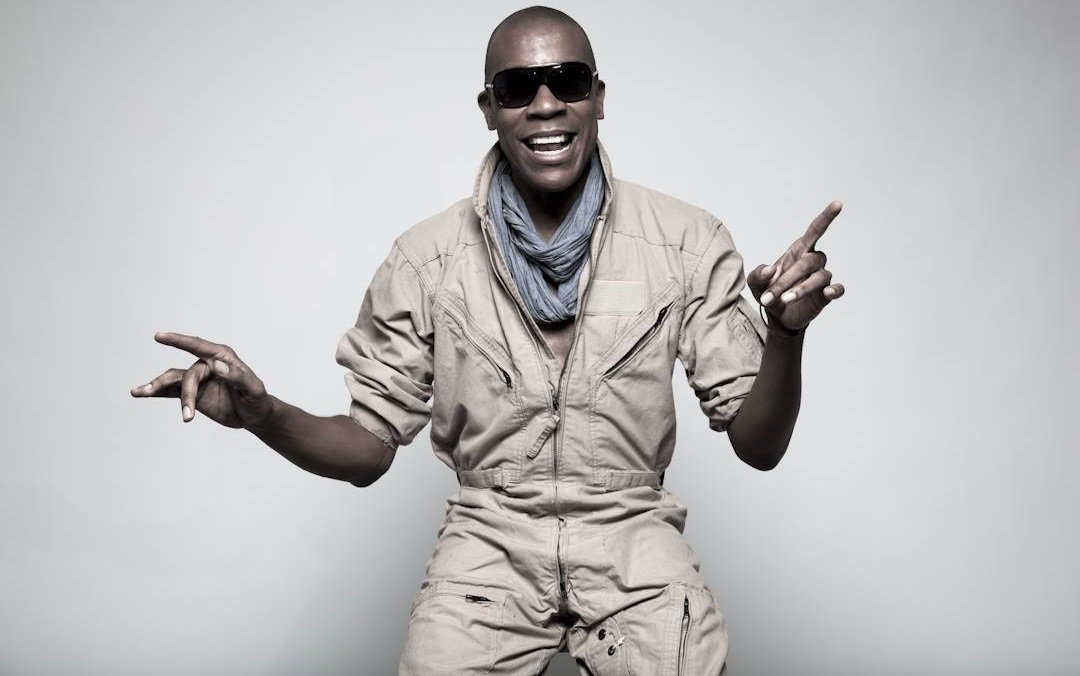 DebtFreeGuys's tweet image. @patarack's worked w/ @Oprah, @Beyonce, @SHAQ+. Get his 6 steps to a rockstar career! bit.ly/2fNt0MQ @ForbesPersFin #QueerMoney