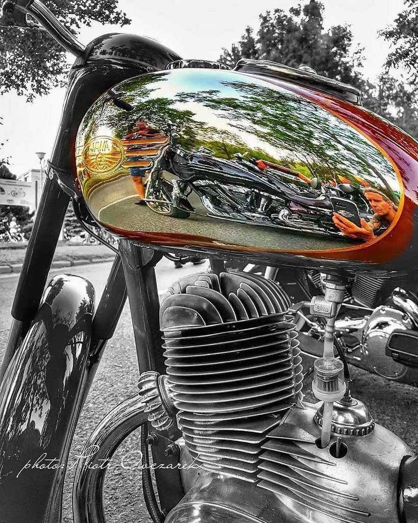 Happy New Year Folks!

Jawa 250

Photo courtesy of <a href="/piotr_owczarek/">Piotr Owczarek</a>.fotografia 
More photos on - ift.tt/1MOOLiU | #Jawa | #JawaMotorcycles.com | #MadeInCzechoslovakia| #2Stroke | #Chrome | #Biker | #Motorcycles | #JawaCZ | #Yezdi | #Retro | #Vin… ift.tt/2Cl5Ec5