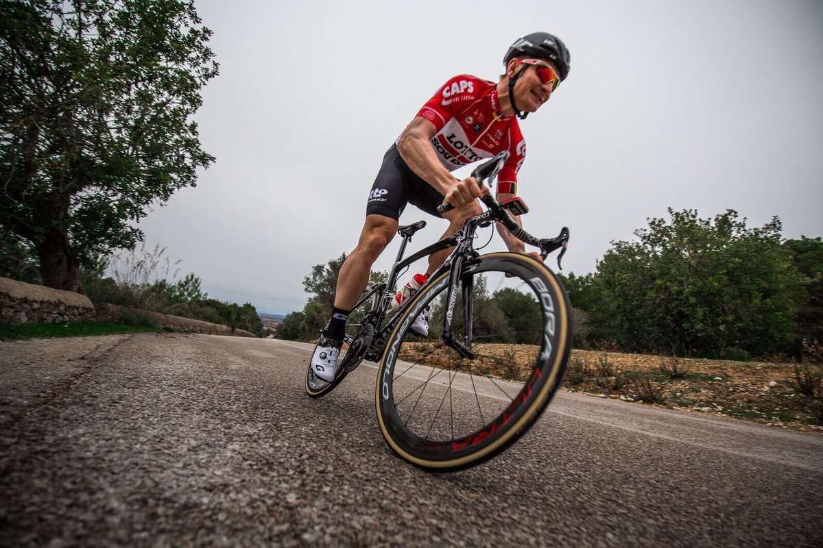 Про велоспорт. Андре Грайпель вело. Джонни ли Миллер про Велоспорт. Руди и Сосидж велогонки.