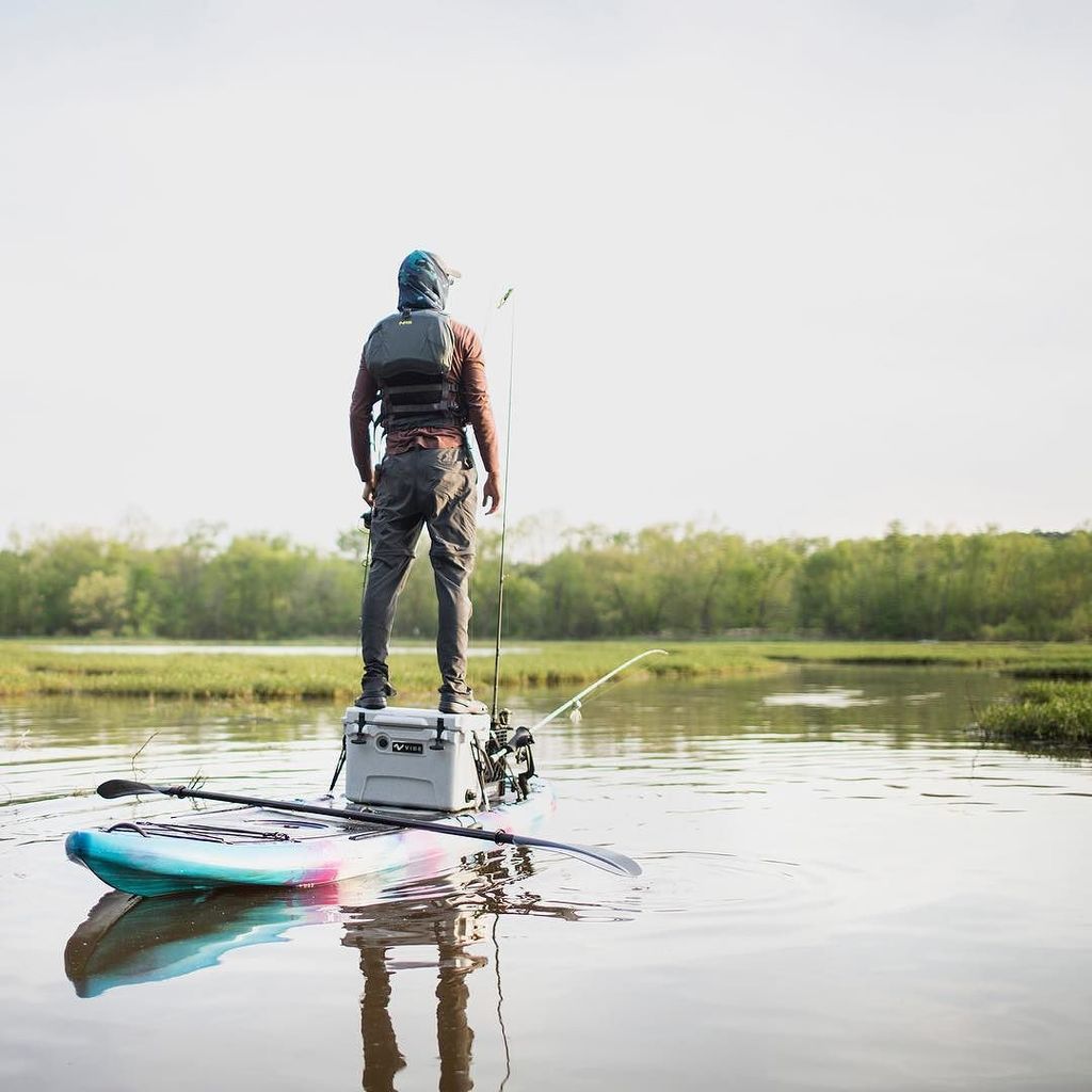 Headed into 2018 like...
.
.
.
#whyivibe #whatsahobby #yaklife #kayakfishing #paddleboarding #kayaking #maverick120suphybrid #kayakangler #getoutside #happynewyear ift.tt/2zXW1Kr