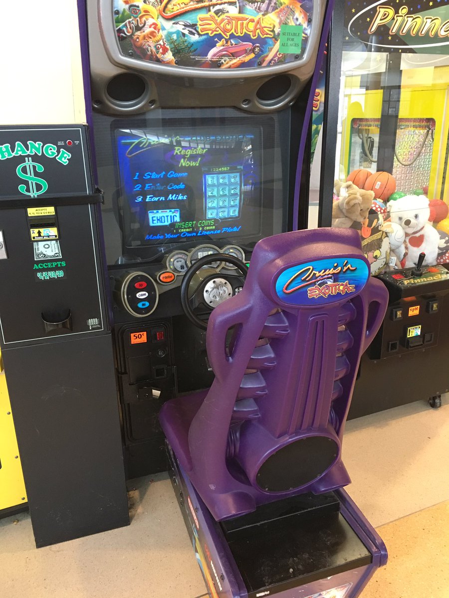 Will_BP's tweet photo. The best video game to get your mind off driving at this I-80 rest stop. https://t.co/2AIe9pLE1b