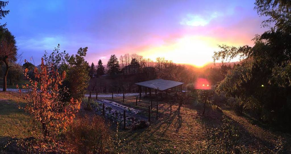 candyenne22's tweet photo. Tramonti a nord-est ❤❄️🌄
#capodanno #refrontolo #carlona❤ #nord-est #skyporn #sunset #browsingitaly https://t.co/kOvdPHHhJe https://t.co/J0KltazsUU