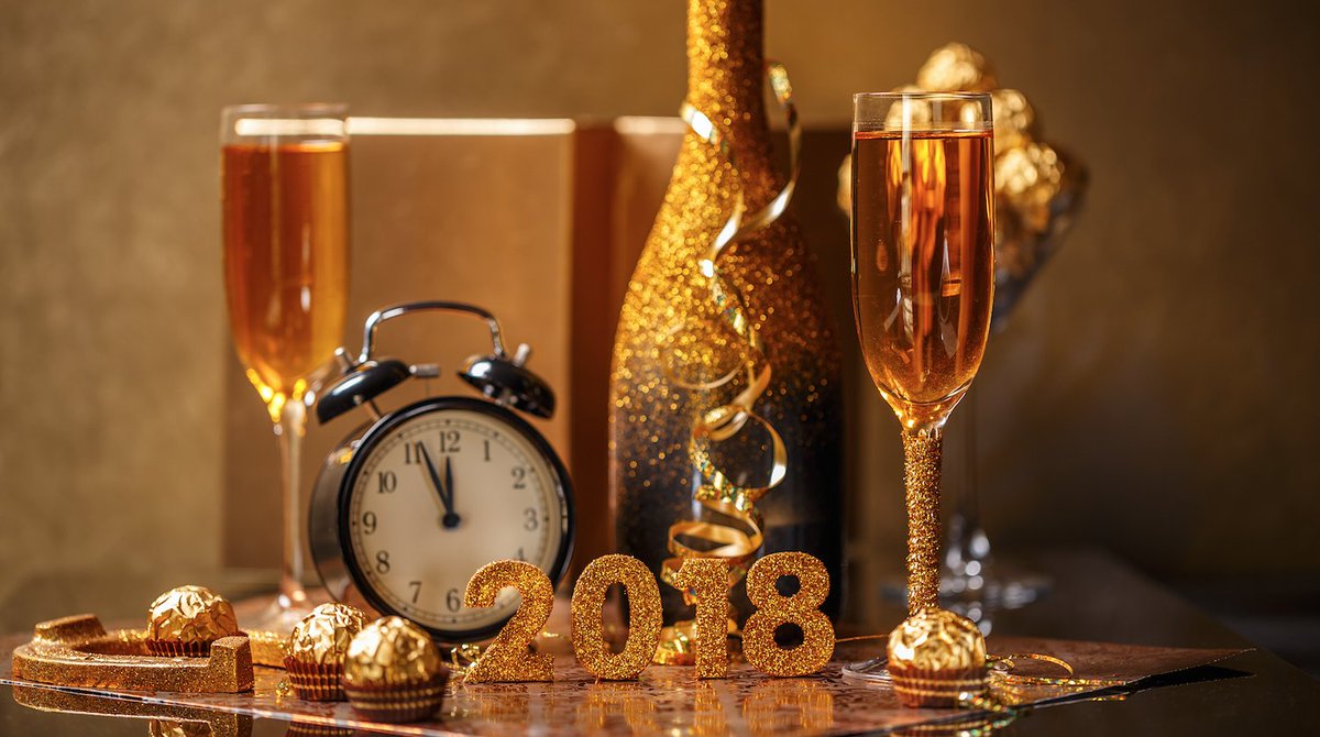 matchamia's tweet photo. From All of Us to All of You, Happy New Year!  We hope that this new year brings you much happiness and amazing health!  May 2018 be your best year ever!  #HappyNewYear #NewYearResolution #Wellness2018 #NewYearNewYou #NewYear https://t.co/nLkwRR2h4U