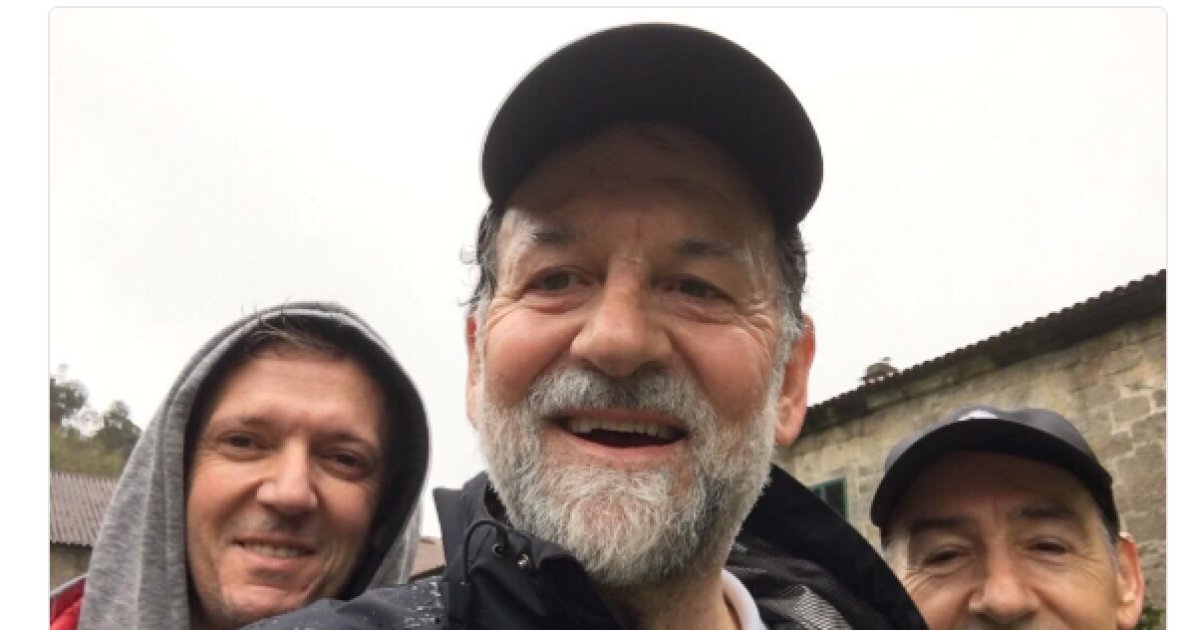 PanteraRosa000's tweet photo. A César Strawberry se le ve un poco desmejorado en el nuevo de Def Con Dos. https://t.co/uG34FjTwR7