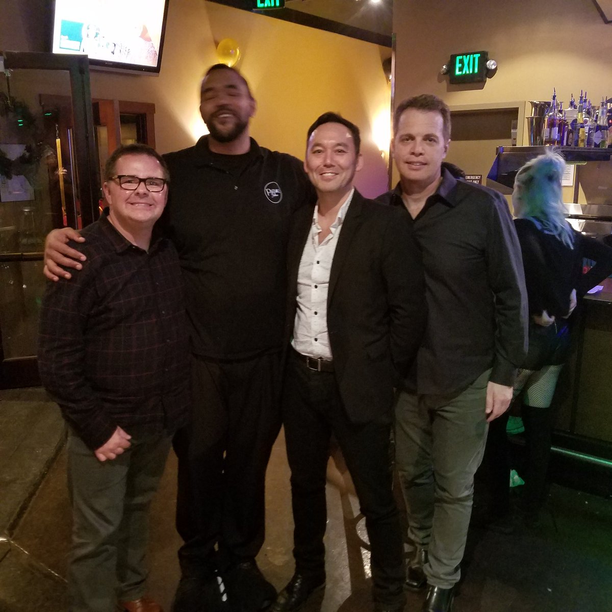 BrianYogiDennis's tweet photo. @stevebyrnelive @cannoncomedy @citizenkeane it's was great working with y'all this weekend. I can't think of a better way to ring in 2018! #GentlemenDojo #ParlorLive #SausageParty https://t.co/6fVHpyHFrY
