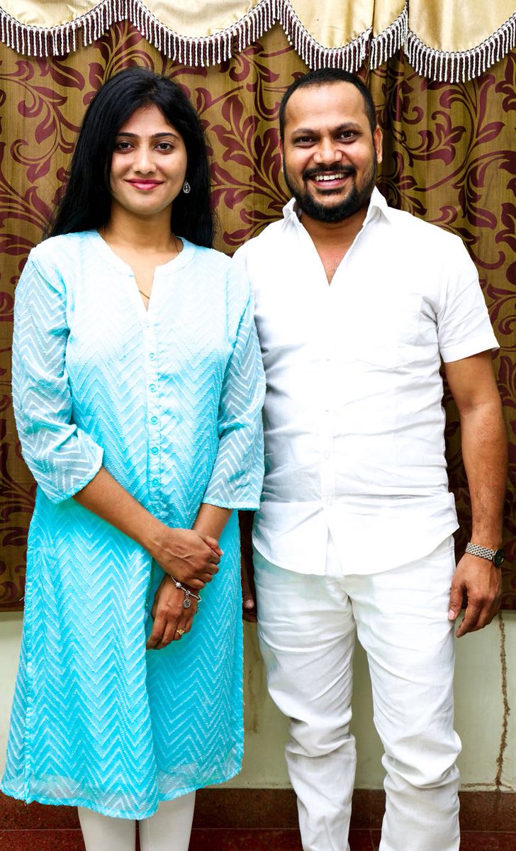 igtamil's tweet image. #JulieAsHeroine 

@lianajohn28 to debut as Heroine in Kollywood.. #PublicStar Durai Sudhakar will be a imp role . Dir, Title etc will be announced soon.. #K7Productions to produce...
@SevenSri . Share your views