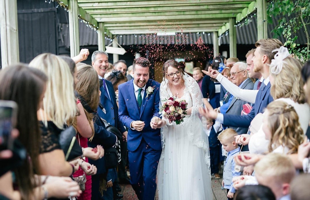 Laura_J_Fowler's tweet photo. Happy new year, love from the Fowlers ❤️❤️ #walkinginto2018like @rhysiefowler  @yasminannephoto @southfarm1 https://t.co/NhCWe2GcWl