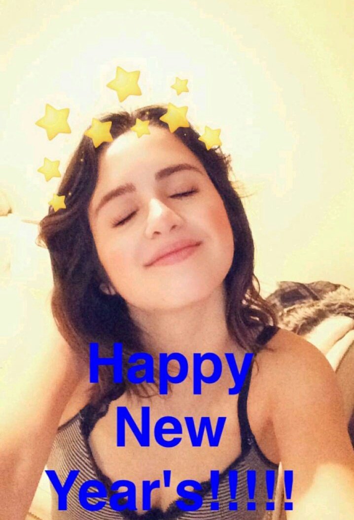 LMArgOfficial's tweet image. #SNAPUPDATE: laurafirefire: &quot;Feliz Año Nuevo!!!!!&quot;