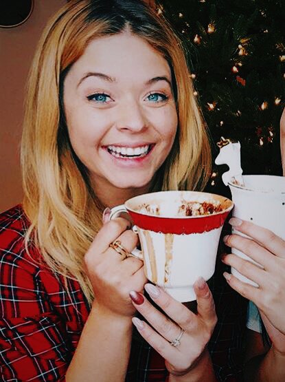 canyong10000000's tweet photo. Vocês têm noção que MÊS QUE VEM Sasha Pieterse estará em solo brasileiro ?!!! https://t.co/0YsQvjf562