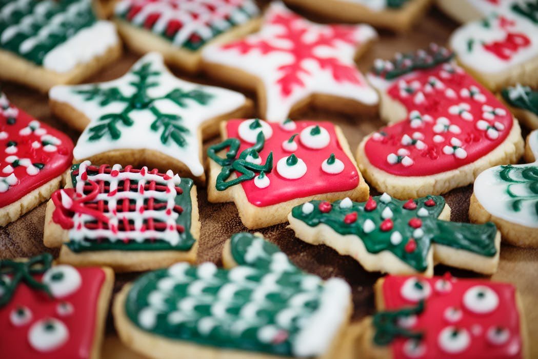 MenuSapiens's tweet photo. Dulces Navideños: ¿Sábes Cuántas Calorías Nos Aportan? https://t.co/w2924tMuQR via @HolaEnForma #FelizAñoNuevo #Nutrición #Dieta #ComoSanoyGano https://t.co/F1ps1WOY85