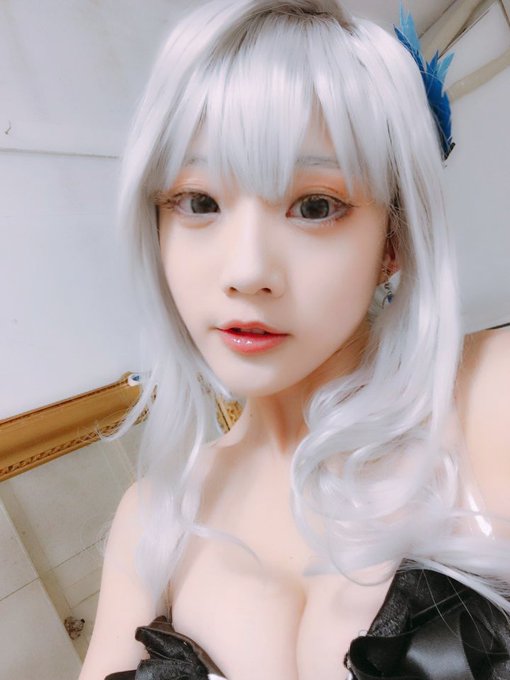 Twitterのコスプレ画像15