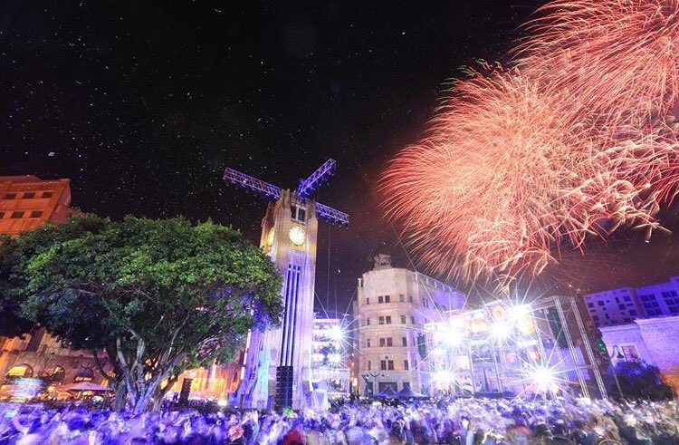ArmeniansLeb's tweet photo. New Year Evening celebrations from YEREVAN &amp; BEIRUT

We wish everyone a prosperous &amp; healthy 2018!

God Bless Armenians &amp; Lebanese people. https://t.co/kp9wQi4Vj7