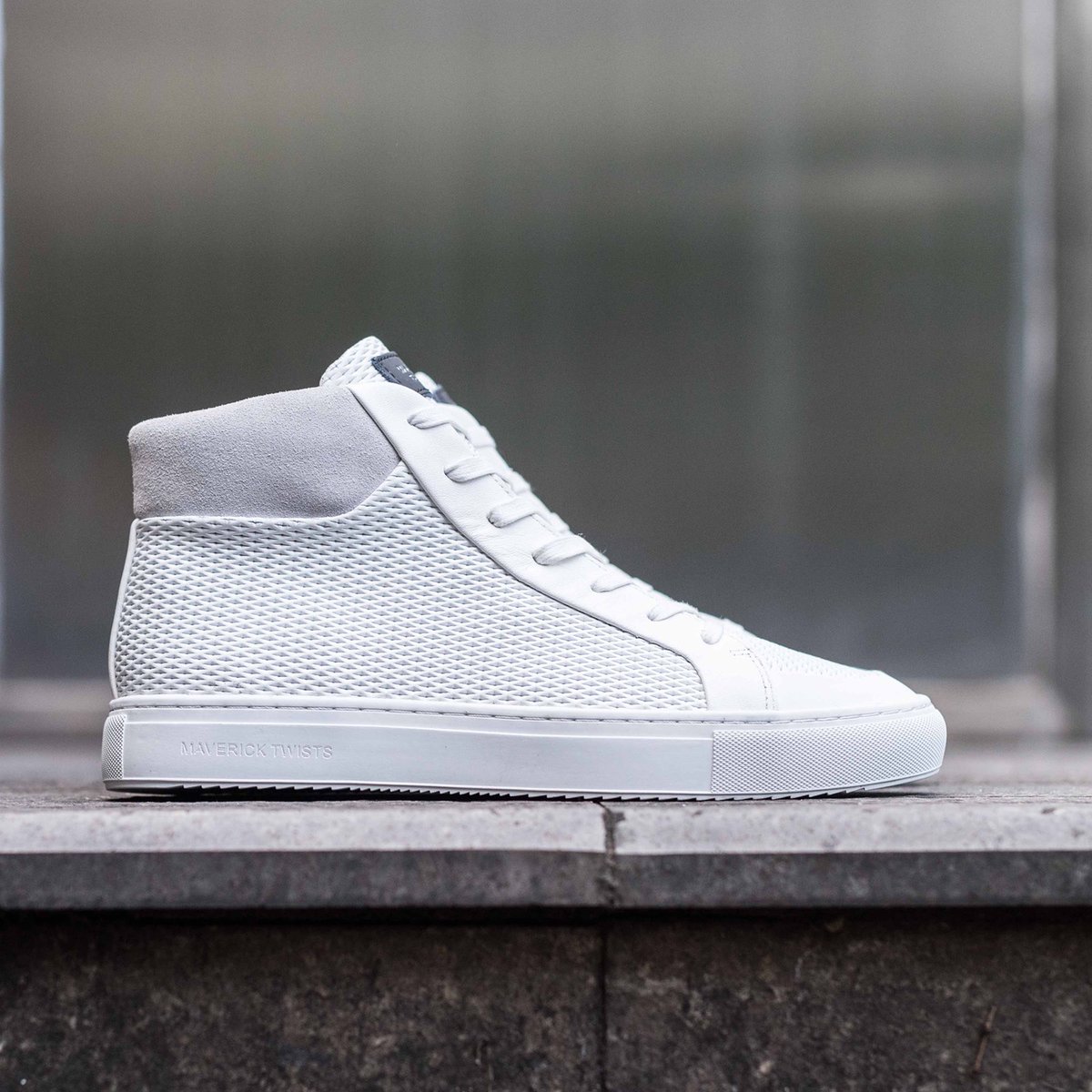 MaverickTwists's tweet photo. MT NU VINTAGE MID
FREE SHIPPING ONLINE #sneakerhead #kicks #kickoftheday #menswear #mensstyle #Englishsole #footwear #shoesoftheday https://t.co/ohurEopqN3
