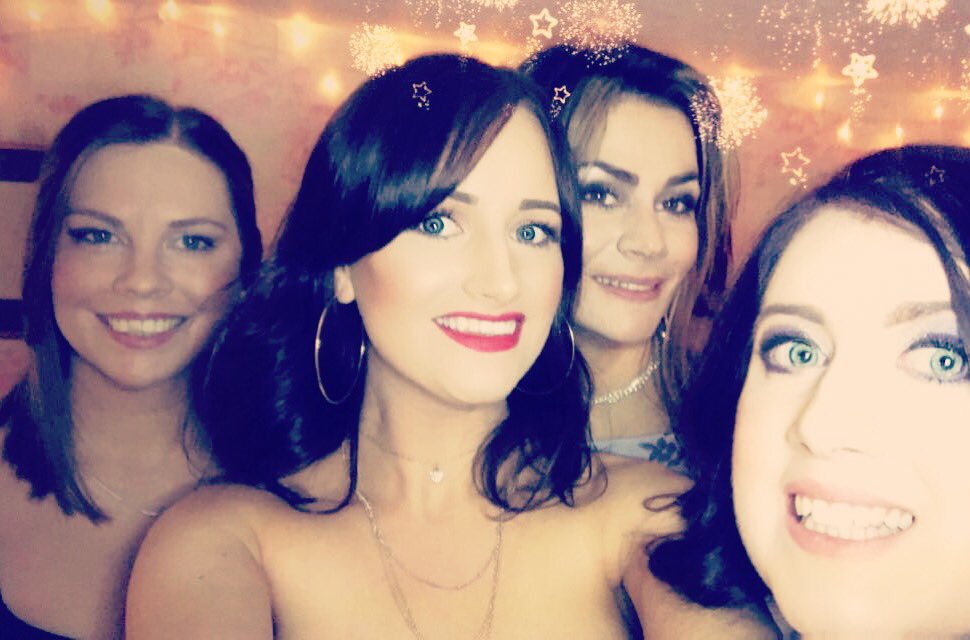tigsy87's tweet photo. The felicias! Love these girls! My besties! ❤️ https://t.co/FEo9yCMs0g