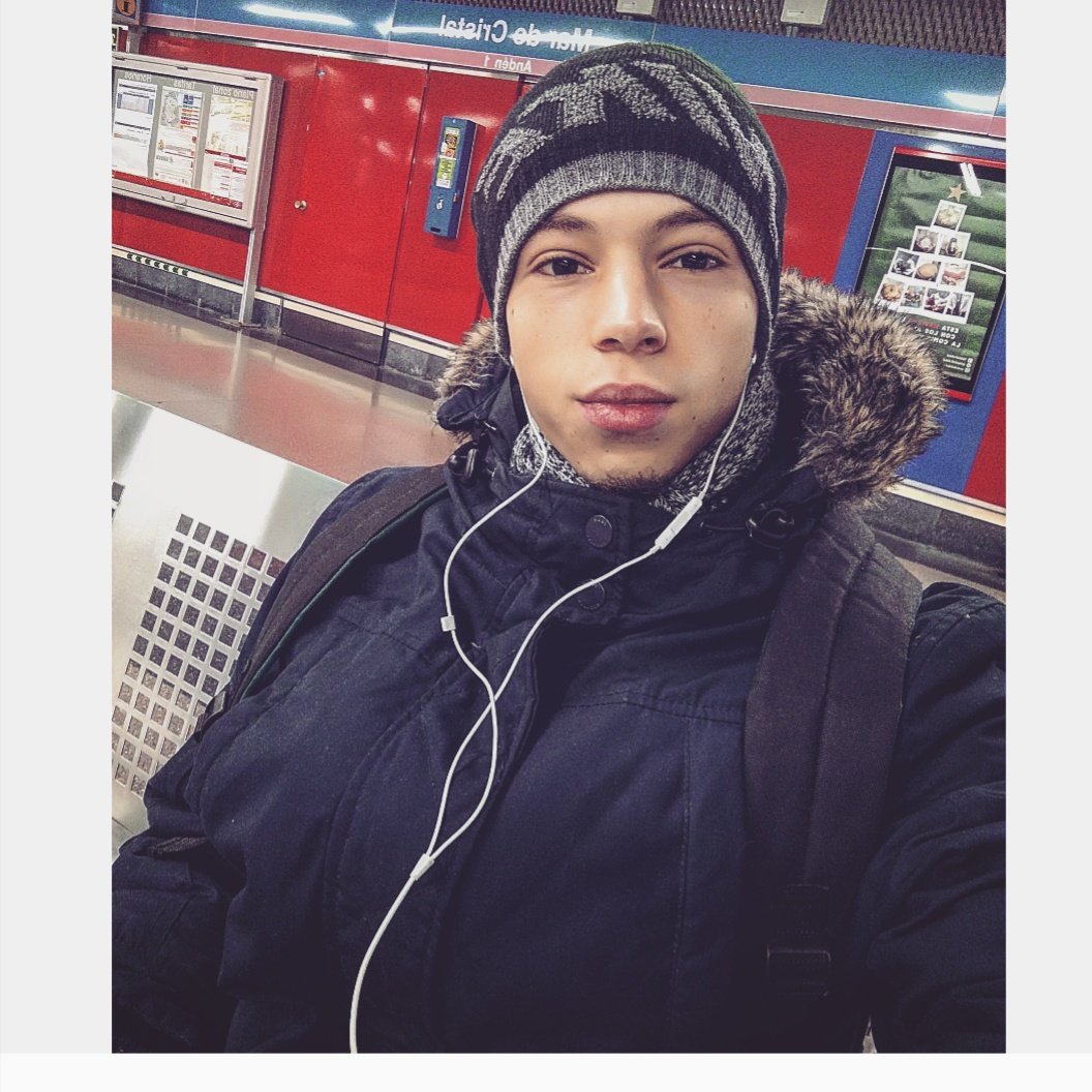 afassi97's tweet image. #NuevaFotoDePerfil