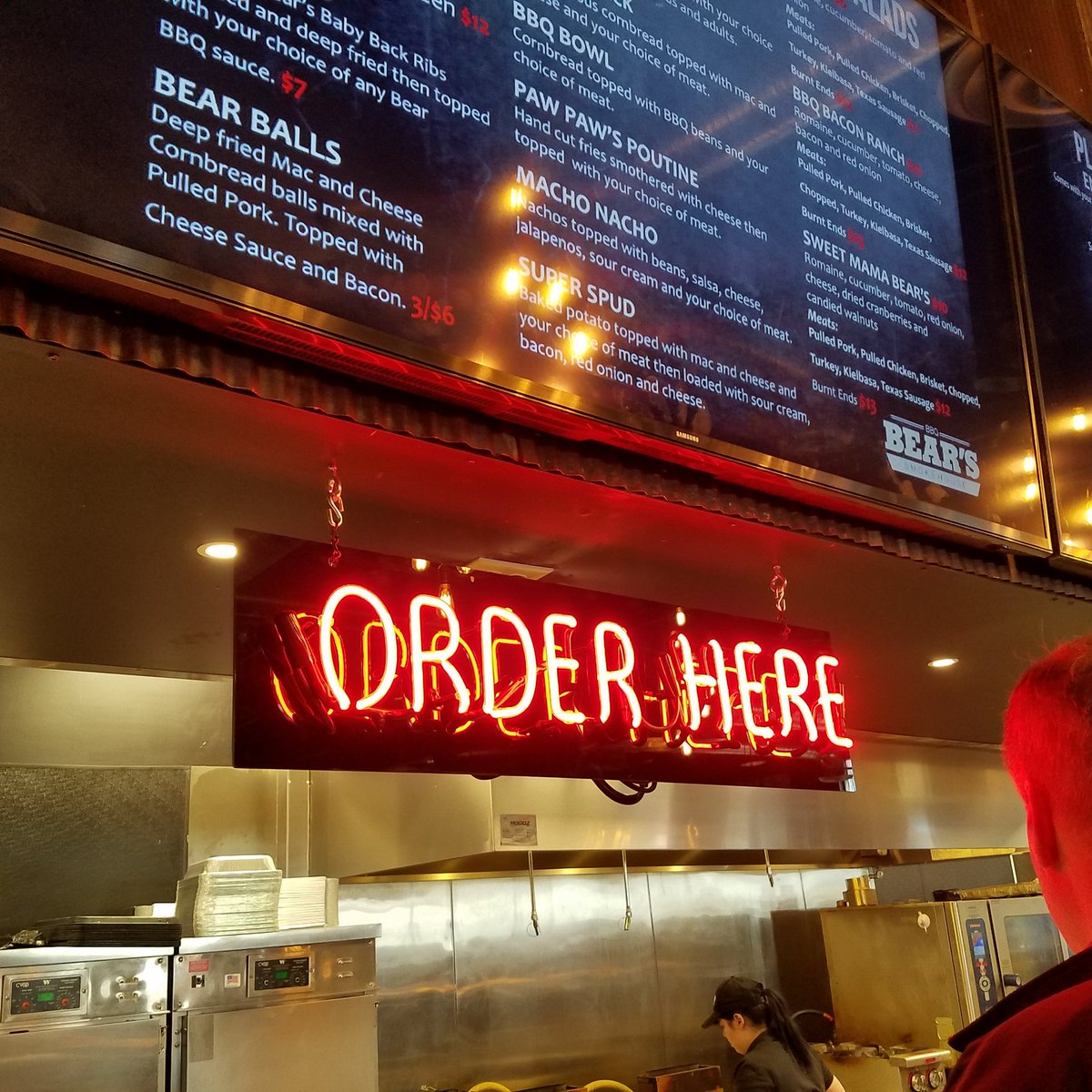BearsSmokehouse's tweet photo. A great place to begin 2018! We are open for lunch and dinner. Start ruining that dieting resolution immediately. 

#bearssmokehousebbq #BearsBBQ #bearssmokehouse #BearsRG #windsorct #hartford #HartfordHasIt #bbq #bbqlife #ctbbq #bbqlove #bbqlovers #cteatsout #eatinct https://t.co/crYfghKQEv